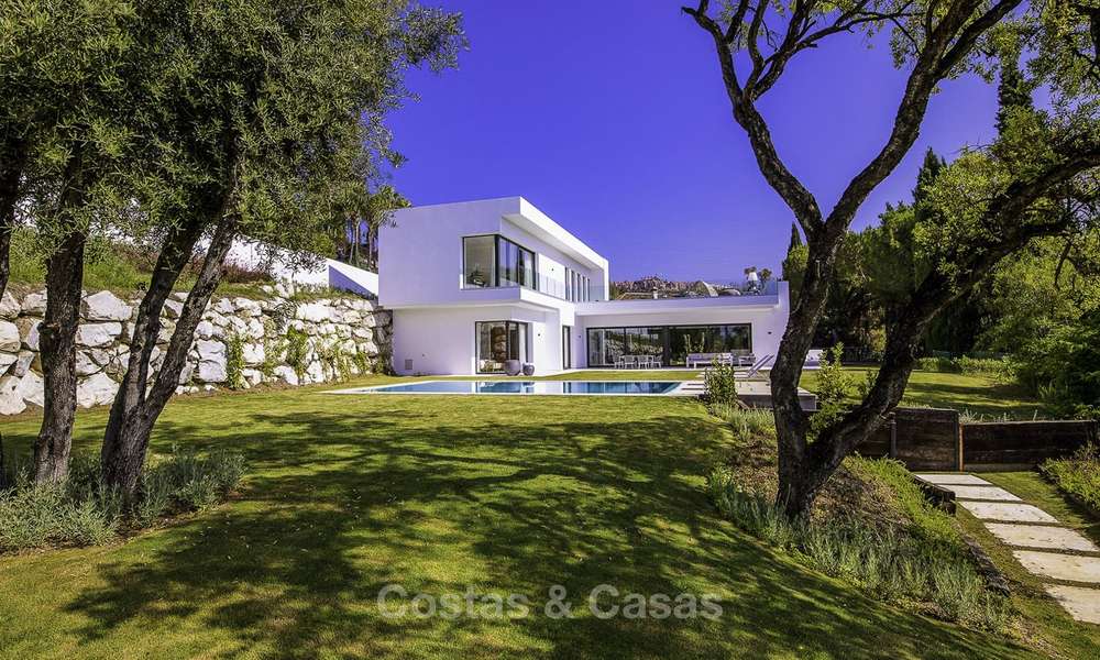 Ready to move into, brand new modern villa for sale, close to San Pedro centre, Benahavis - Marbella 14641