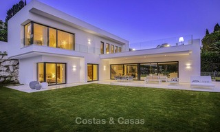 Ready to move into, brand new modern villa for sale, close to San Pedro centre, Benahavis - Marbella 14644 