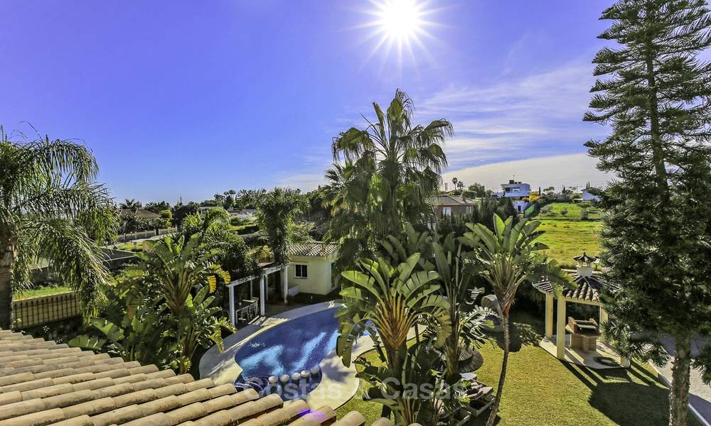 Prestigious Andalusian style villa with sea views and guest apartment for sale on the New Golden Mile, between Marbella and Estepona 14743