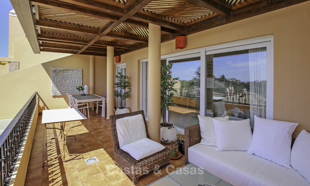 Spacious penthouse apartment with stunning sea views for sale in luxury complex in the Golf Valley, Nueva Andalucia, Marbella 17472