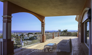 Majestic Andalusian luxury villa for sale on a large plot in an exclusive golf resort, with breath taking sea views in Benahavis - Marbella 15046 