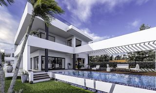New minimalist luxury villas for sale, walking distance to the beach, leisure port, amenities in Benalmadena 15272 
