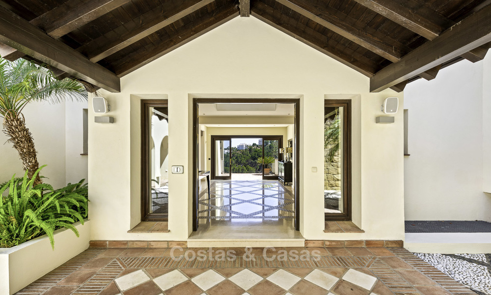 Ravishing modern Mediterranean style villa for sale, frontline golf, Benahavis - Marbella 15421