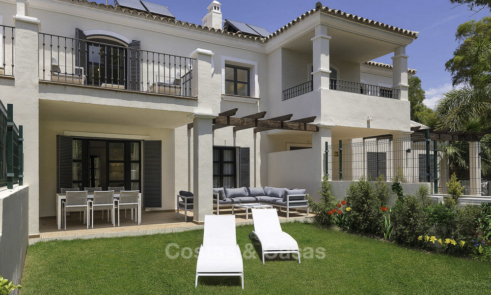 Beach side modern-Mediterranean luxury townhouse for sale, ready to move into, San Pedro, Marbella 15484