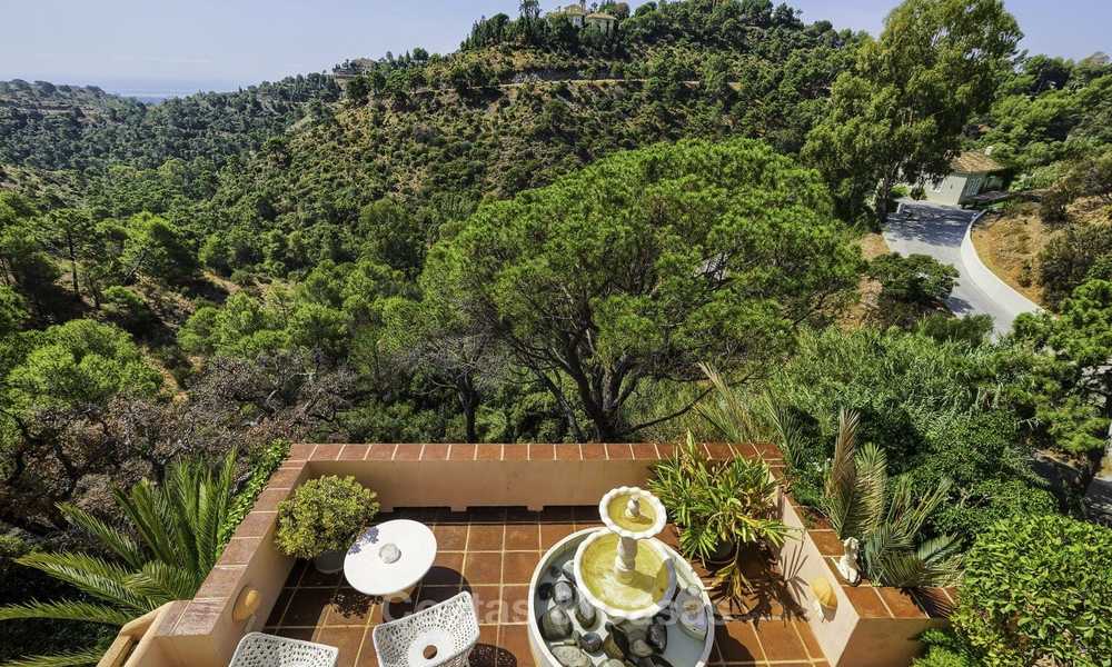 Cosy traditional-style villa with sea and mountain views for sale in El Madroñal, Benahavis - Marbella 16040