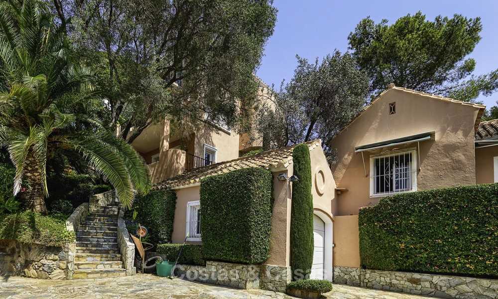 Cosy traditional-style villa with sea and mountain views for sale in El Madroñal, Benahavis - Marbella 16075