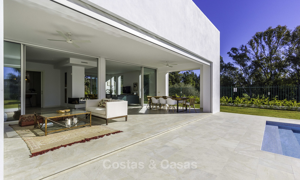 Newly built beach side luxury villa in contemporary style for sale, move-in ready, Marbella - Estepona 16604