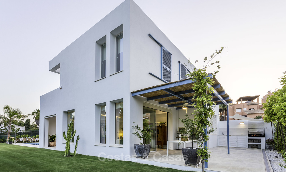 Newly built beach side luxury villa in contemporary style for sale, move-in ready, Marbella - Estepona 16636