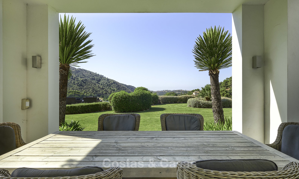 Impressive contemporary luxury villa for sale, with sea and mountain views in Benahavis - Marbella 15861