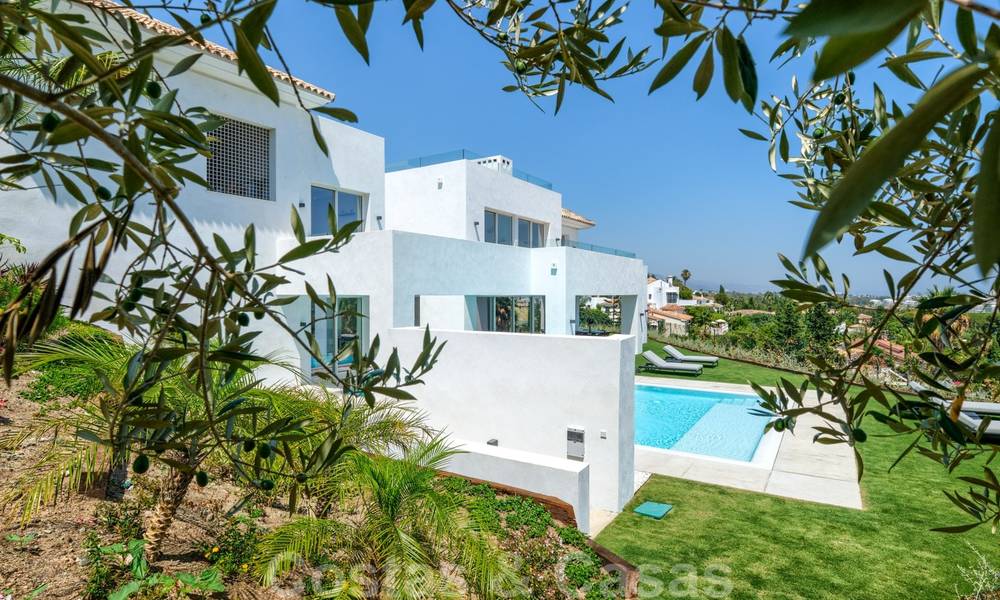 Beautiful contemporary luxury villa with sea and mountain views for sale, Benahavis - Marbella 28051