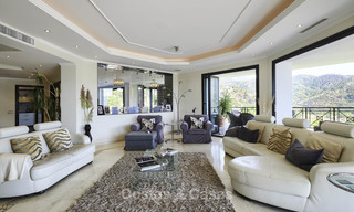Charming rustic-modern luxury villa for sale with fantastic views in a gorgeous country estate, Benahavis - Marbella 16098 