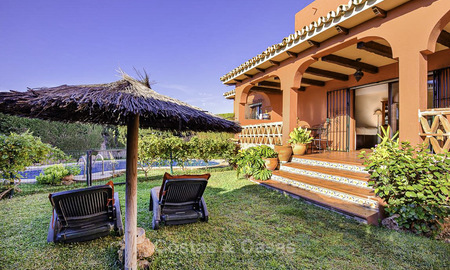 Peaceful Andalusian style villa with separate guest house for sale in the centre of Marbella city 16255
