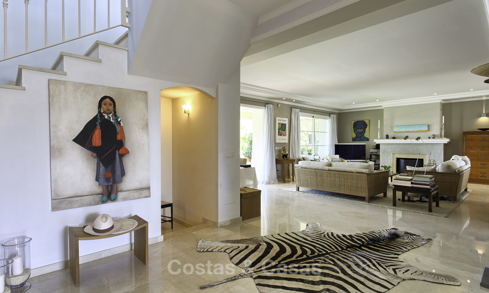 Charming modern-Mediterranean luxury villa for sale, frontline golf, Benahavis - Marbella 16275