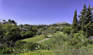 Charming modern-Mediterranean luxury villa for sale, frontline golf, Benahavis - Marbella 16308 