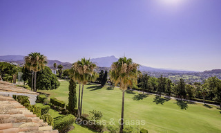 For sale: 4-bed front line golf townhouse with sea and mountain views in a superb resort in Benahavis - Marbella 16335 