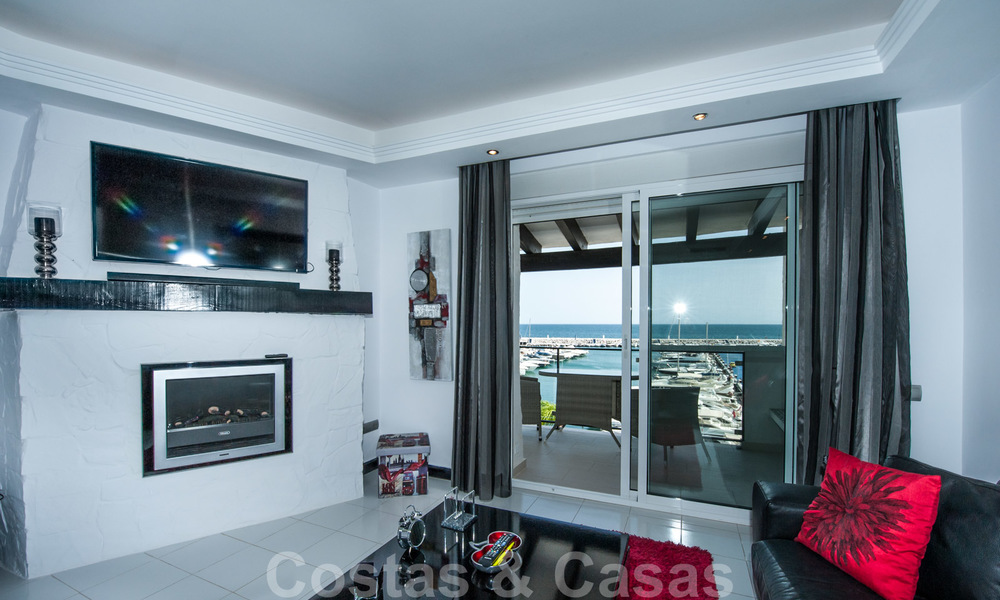 Hip, fully furnished and modernized penthouse apartment for sale, first line in the marina of Puerto Banus, Marbella 28238