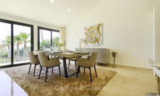 New modern-Mediterranean detached villa with sea views for sale, walking distance to marina and beach, Estepona 16528 