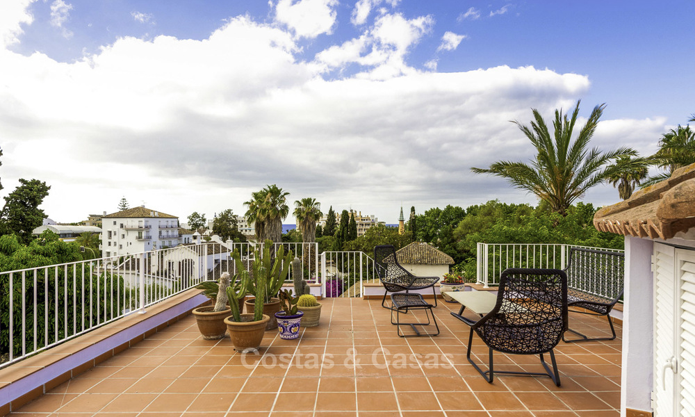Opportunity! Charming Mediterranean villa for sale right in the centre of Marbella - Golden Mile, walking distance to the beach. Big price drop for a quick sale! 16828