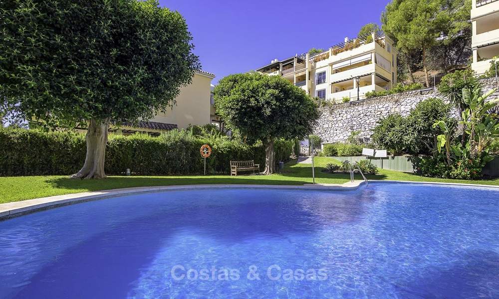 Cosy garden apartment for sale adjacent to a prestigious golf resort in Benahavis - Marbella 17083