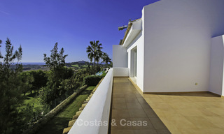 Contemporary villa, with magnificent sea views for sale, frontline golf position in Benahavis - Marbella 17270 