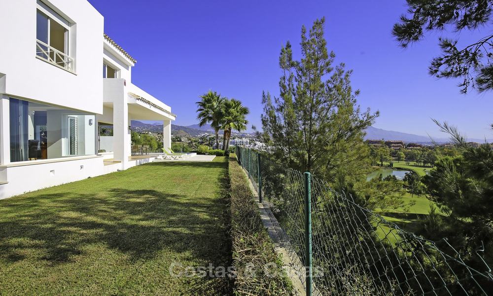 Contemporary villa, with magnificent sea views for sale, frontline golf position in Benahavis - Marbella 17295
