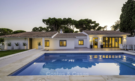 Attractive renovated Mediterranean luxury villa for sale, close to golf, amenities and beach in East Marbella 17341