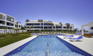 Attractive new modern apartments for sale, walking distance to beach and amenities, between Marbella and Estepona 17366 