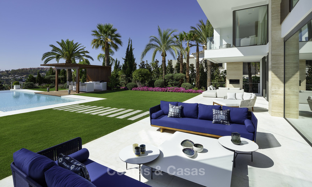  Impressive ultra-modern villa with amazing sea views for sale in Nueva Andalucia’s Golf Valley, Marbella 17553