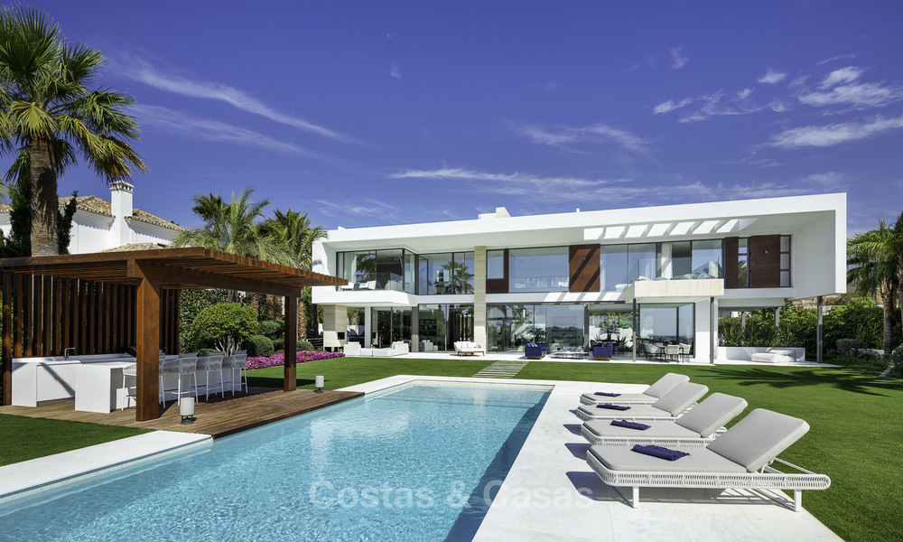  Impressive ultra-modern villa with amazing sea views for sale in Nueva Andalucia’s Golf Valley, Marbella 17555