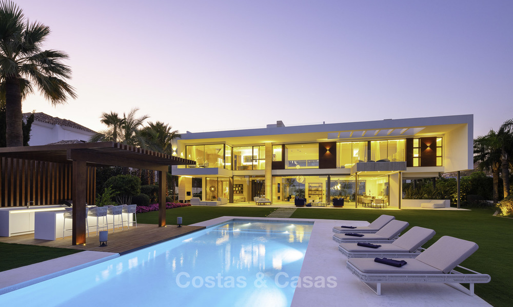  Impressive ultra-modern villa with amazing sea views for sale in Nueva Andalucia’s Golf Valley, Marbella 17572