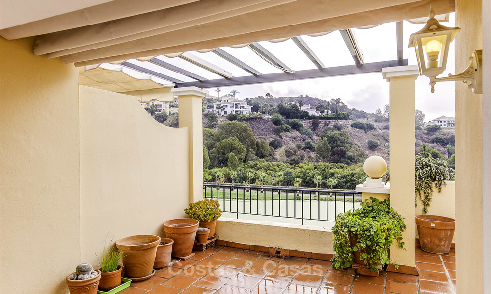 Attractive 3-bed penthouse apartment with spacious terraces and panoramic views for sale, Benahavis - Marbella 17580