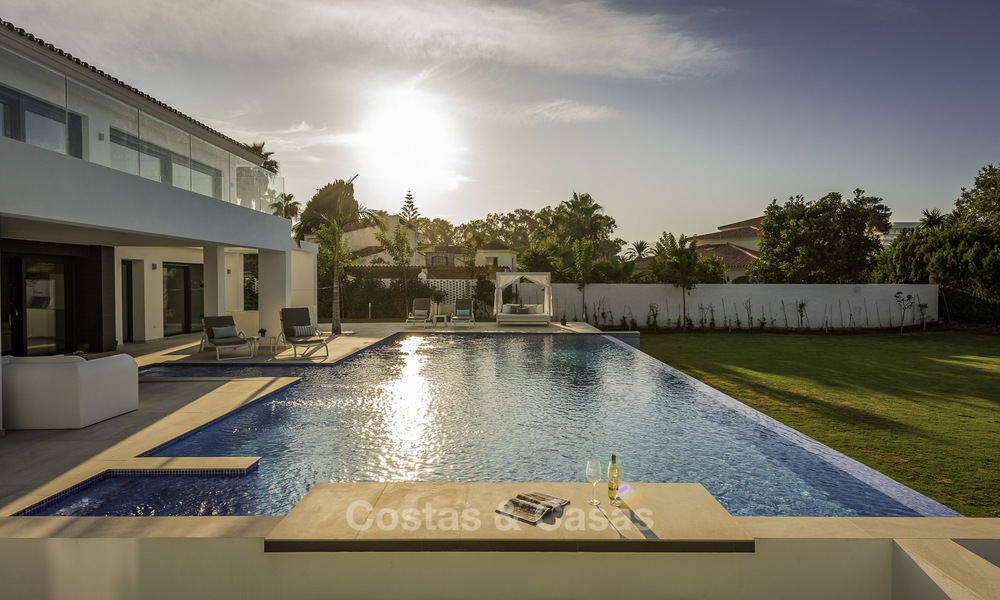 New built modern villa for sale, ready to move into and walking distance to the beach, at the edge of Marbella - Estepona 17680