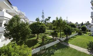 Ready to move in apartment for sale at walking distance from all amenities and Puerto Banus in Nueva Andalucia, Marbella 17907 