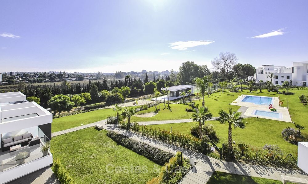 Impressive new built modern penthouse apartment for sale, with sea view, Benahavis - Marbella. Ready to move in. 17924