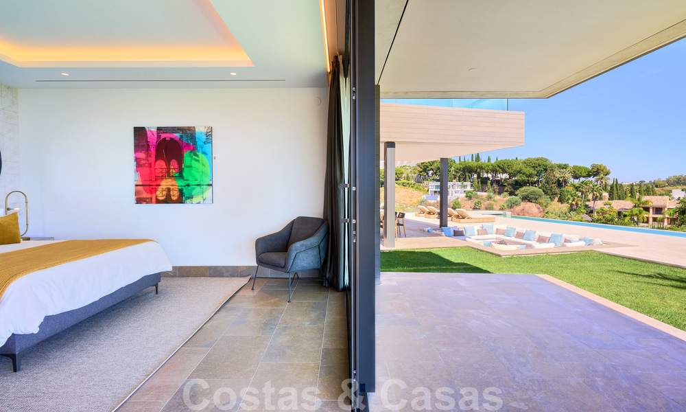 Magnificent uber-luxurious contemporary villa for sale, with amazing sea views and a frontline golf position in Benahavis - Marbella 36694