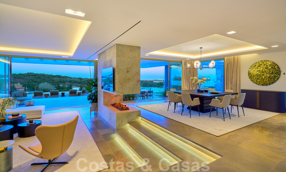 Magnificent uber-luxurious contemporary villa for sale, with amazing sea views and a frontline golf position in Benahavis - Marbella 36716