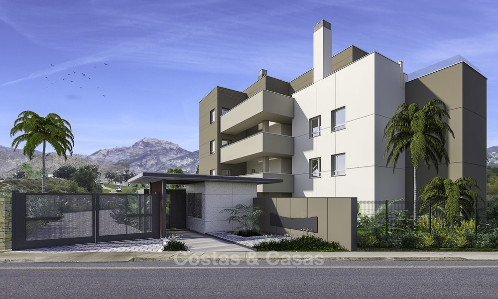 New modern apartments in a superb golf resort for sale, amazing views included! Mijas, Costa del Sol 18091