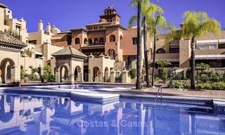 Bright and spacious penthouse for sale in a peaceful urbanisation next to a golf course, Marbella - Estepona 18154 