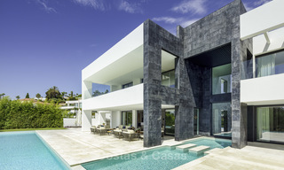 Exceptional, very spacious contemporary luxury villa for sale in the heart of the Golf Valley of Nueva Andalucia, Marbella 18315 