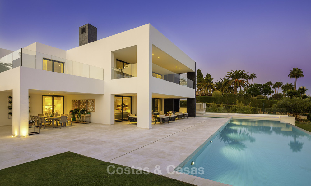 Exceptional, very spacious contemporary luxury villa for sale in the heart of the Golf Valley of Nueva Andalucia, Marbella 18324