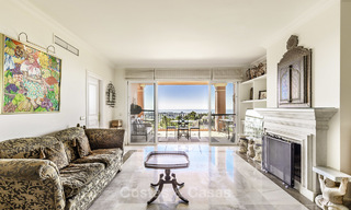 Spacious and cosy apartment with panoramic sea views for sale, Benahavis - Marbella 18359 