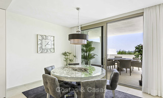 New luxury 4-bedroom apartment for sale in a stylish complex in Nueva Andalucia in Marbella. 18426 