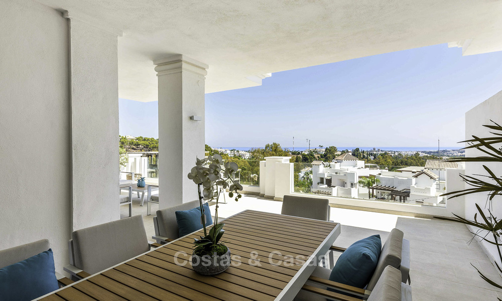 Contemporary luxury apartment for sale in an exclusive complex in Nueva Andalucia - Marbella 18447