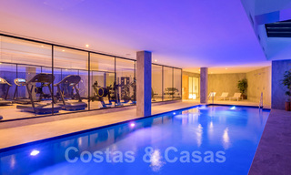 Contemporary spacious luxury penthouse for sale in an exclusive complex in Nueva Andalucia - Marbella 32003 