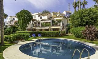Fully renovated semi-detached classical villa for sale, Golden Mile, Marbella 18896 