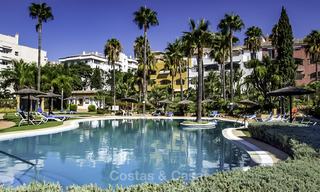 Spacious penthouse apartment for sale on the Golden Mile, Marbella at walking distance to the beach and all amenities 19092 