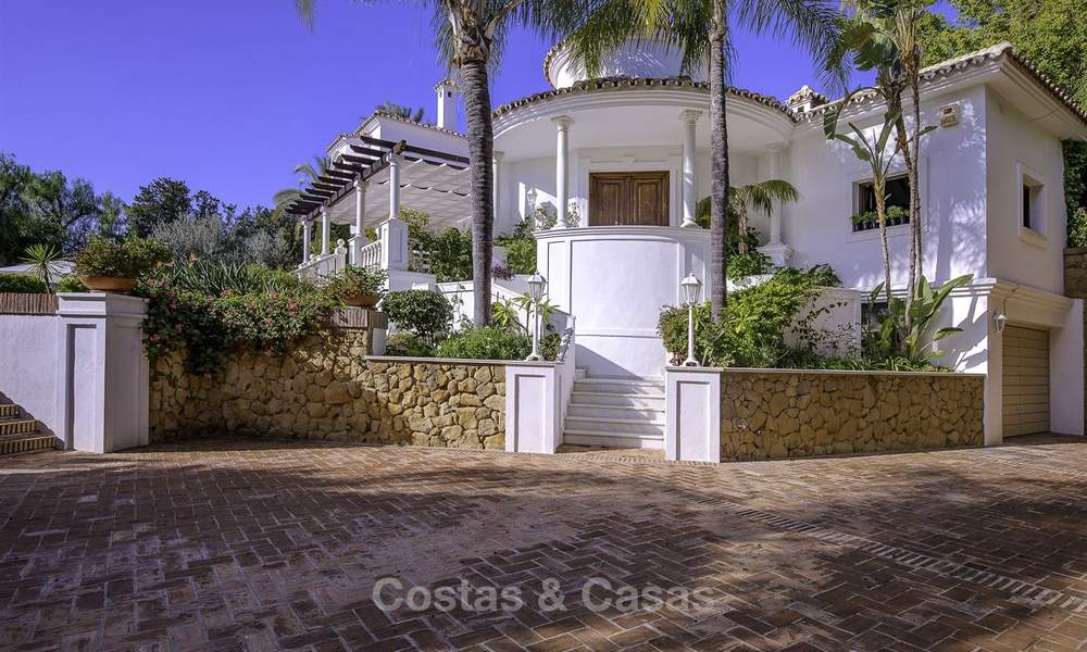 Charming Italian rustic villa on a double plot for sale, completely renovated, Marbella - Estepona 19301