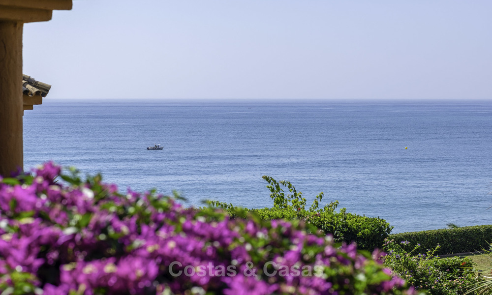 Marvellous fully renovated beachfront top floor apartment with stunning sea views for sale, West-Estepona 19383