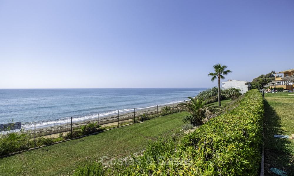 Marvellous fully renovated beachfront top floor apartment with stunning sea views for sale, West-Estepona 19384