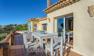 Charming renovated Andalusian villa with stunning sea views for sale in Estepona 19486 
